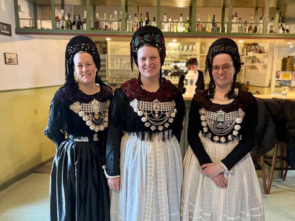 Biike-Empfang im Ual fering Wiartshüs01